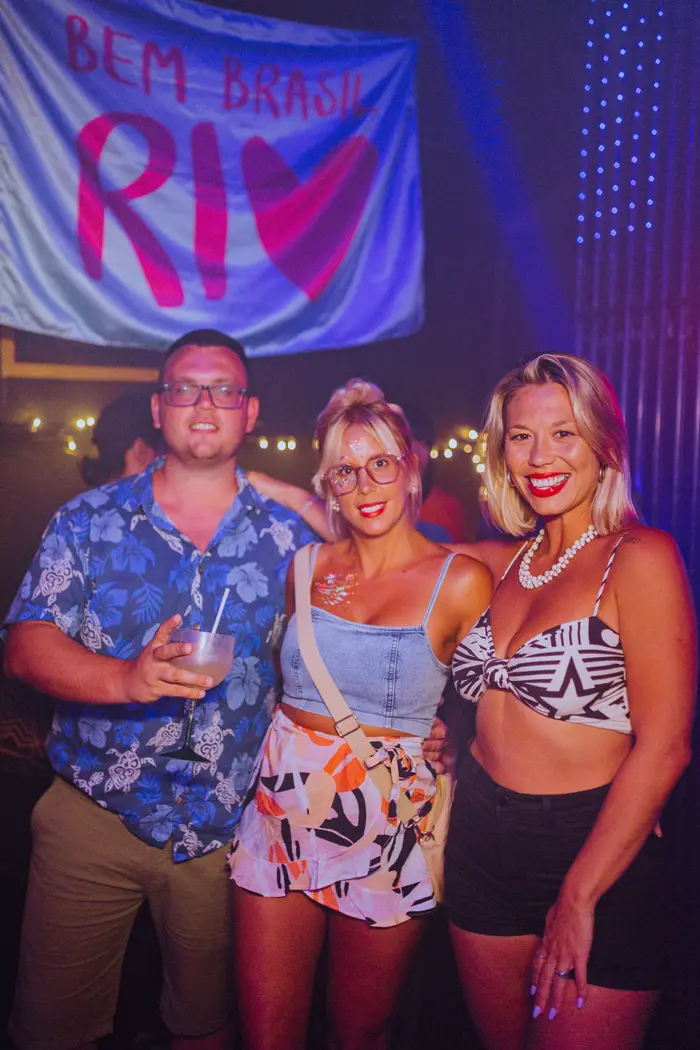 BARZIN IPANEMA  · 20