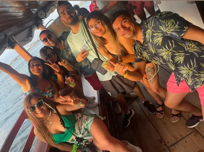 EL BARQUITO DE LA LOCURA | R.T.E TRAVEL · 9