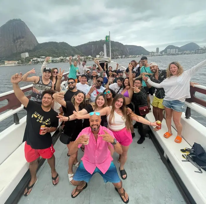 EL BARQUITO DE LA LOCURA | R.T.E TRAVEL · 15