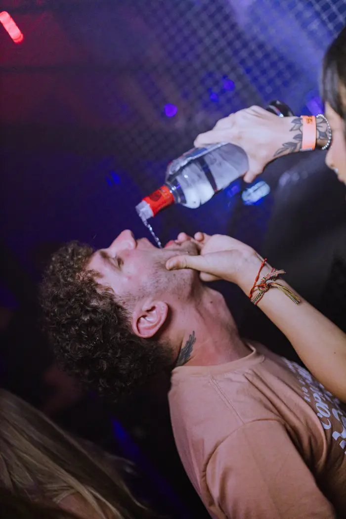 SUBSTATION CLUB | COPACABANA · 24