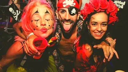 FIESTA EN BARCO HALLOWEEN